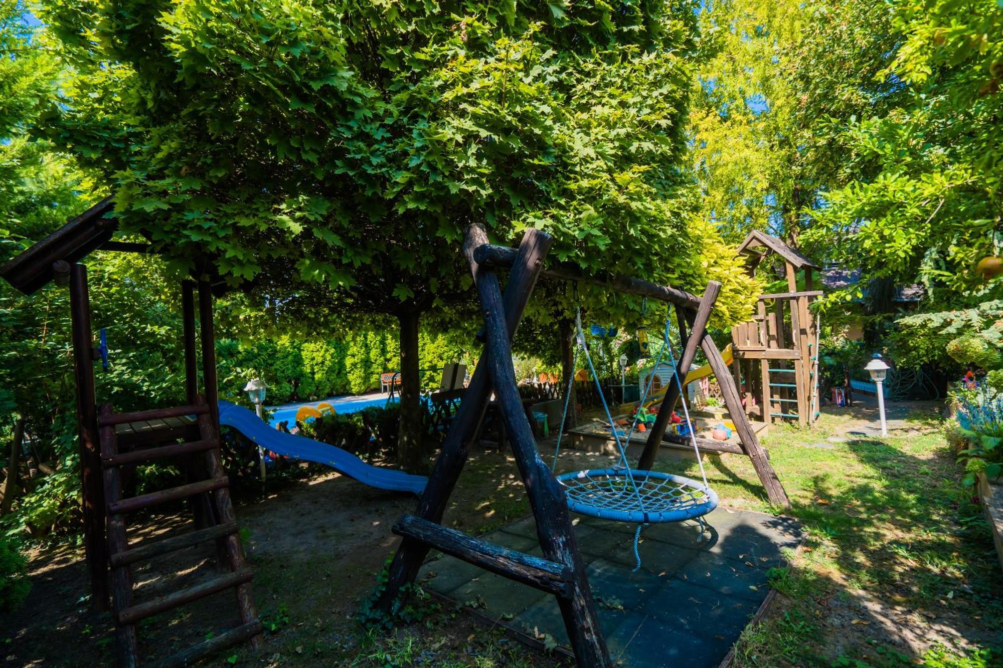 Katica Vendeghaz Apartment Siofok Bagian luar foto